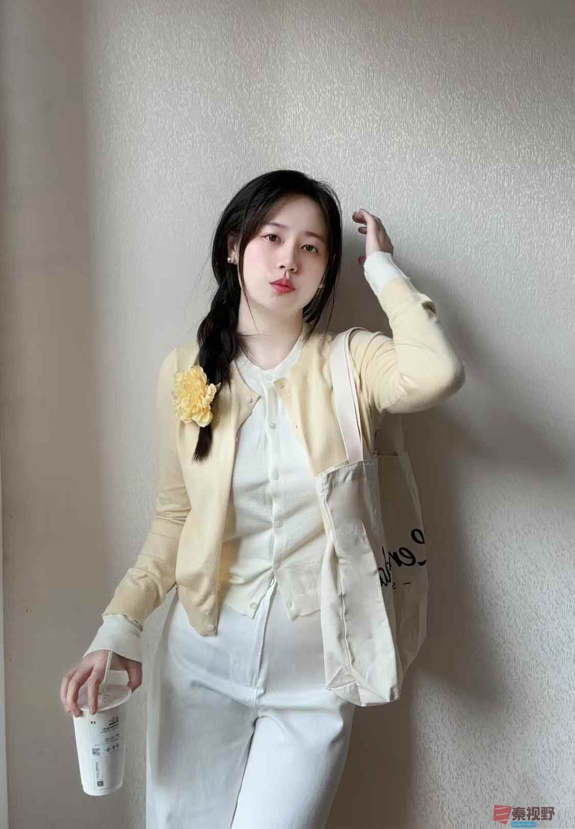 青春靓丽的关中美女