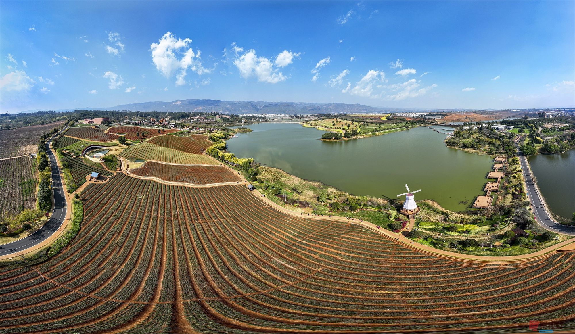 秋歌（压缩）_20250313104814 (24).jpg