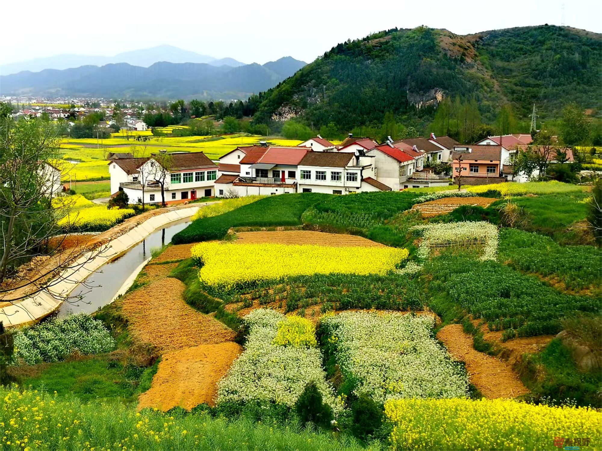 <strong>天上人间如诗如画【摄影大师李雪平】</strong>