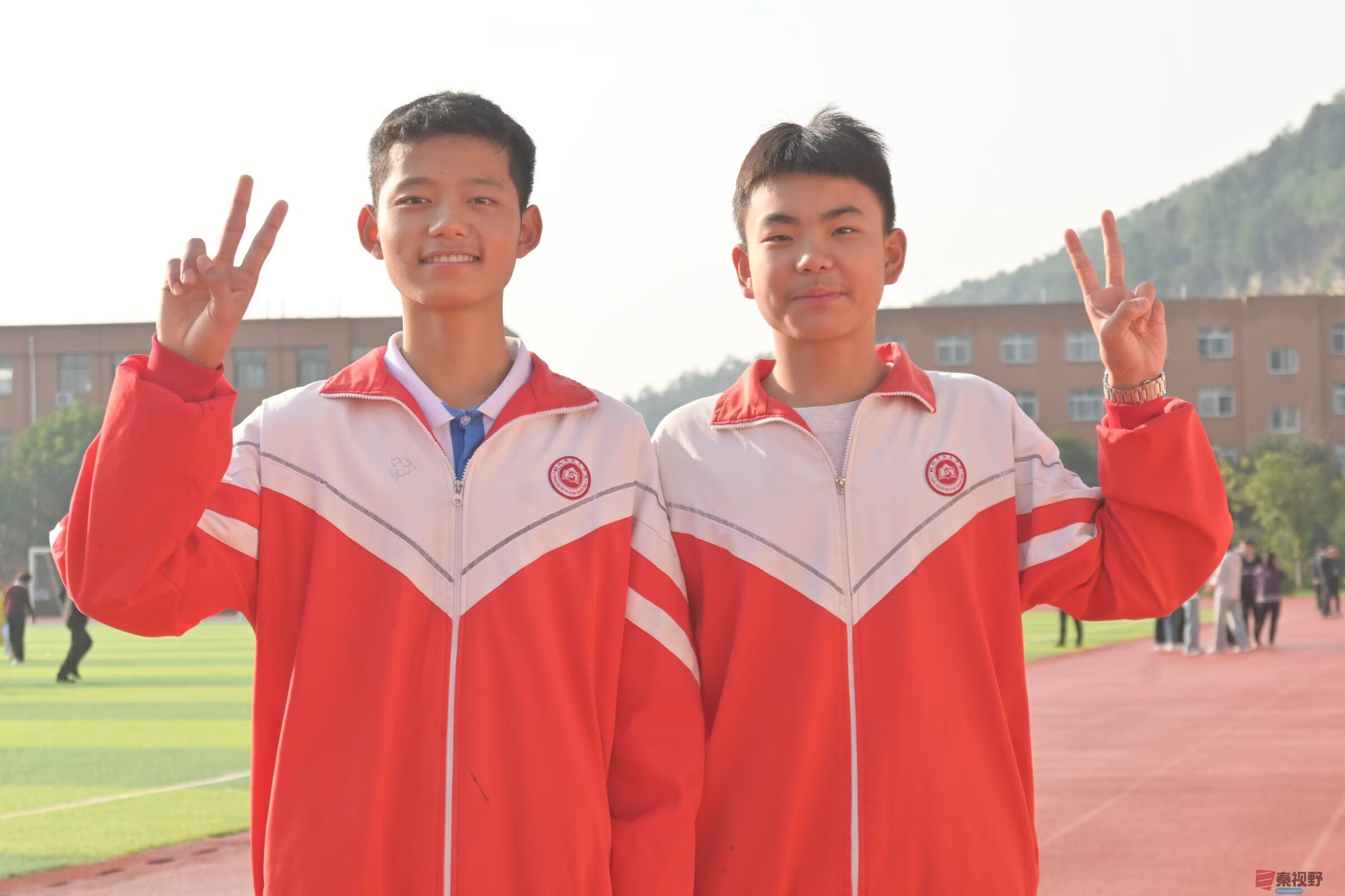 微信图片_20251006213227.jpg