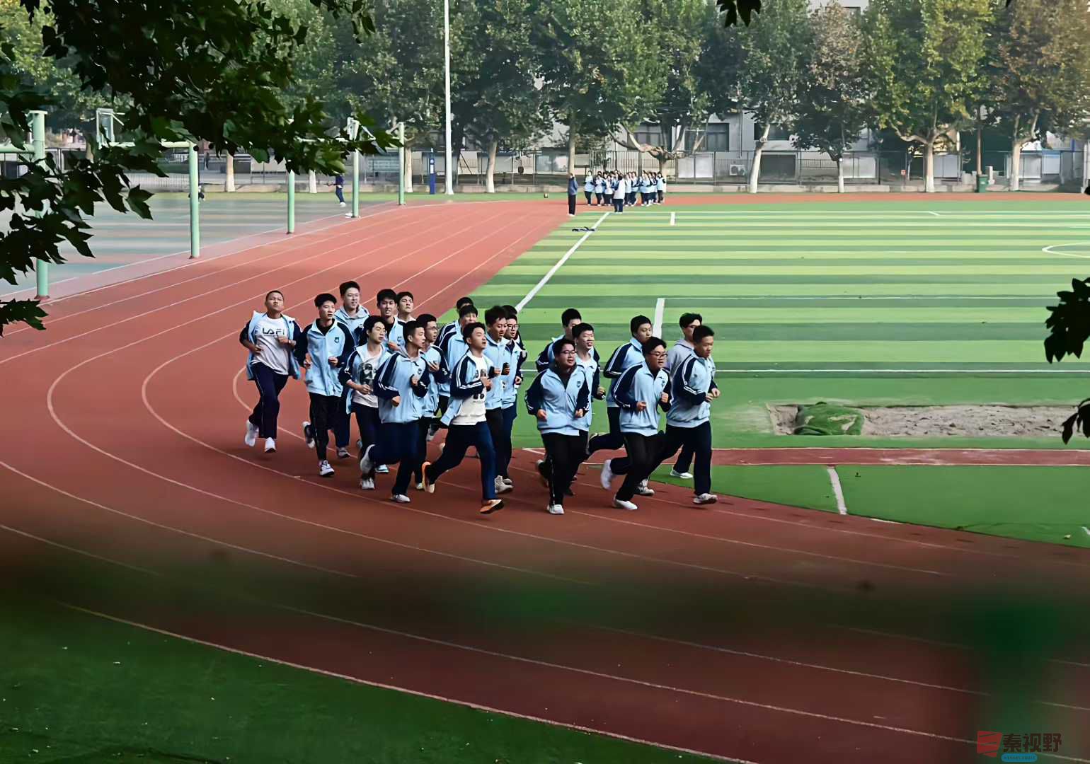 冯均仓_2025-10-16_160321_769 (3).jpg