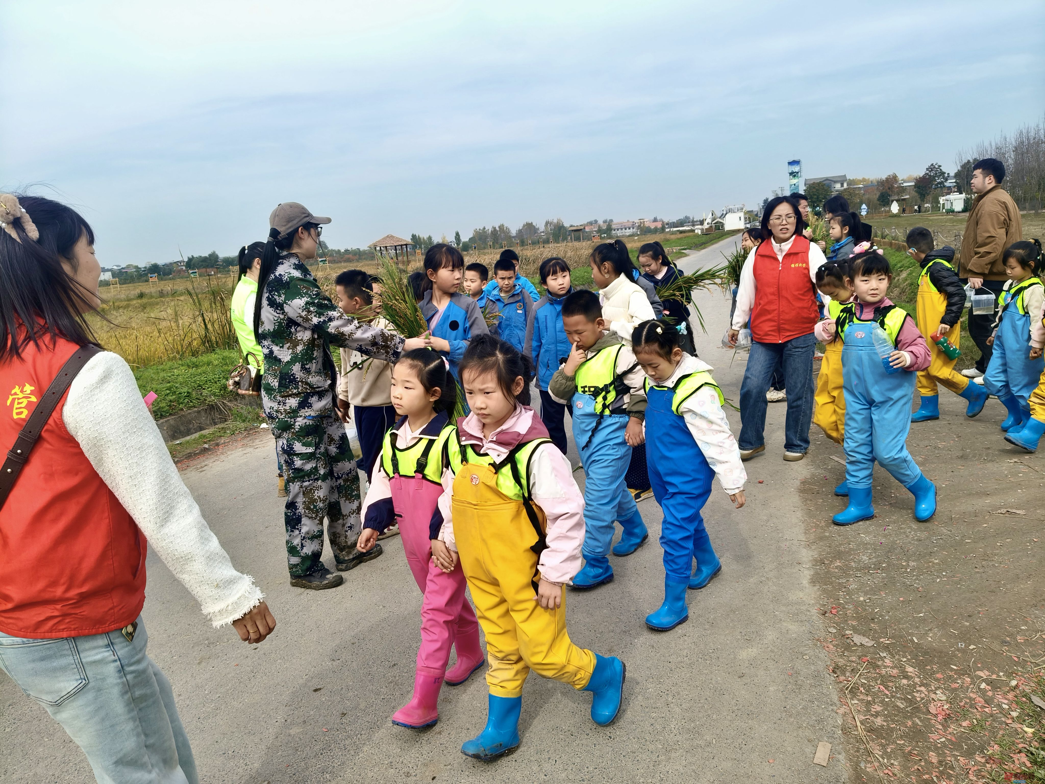 任周民_20251102165424_68_1551 (5).jpg