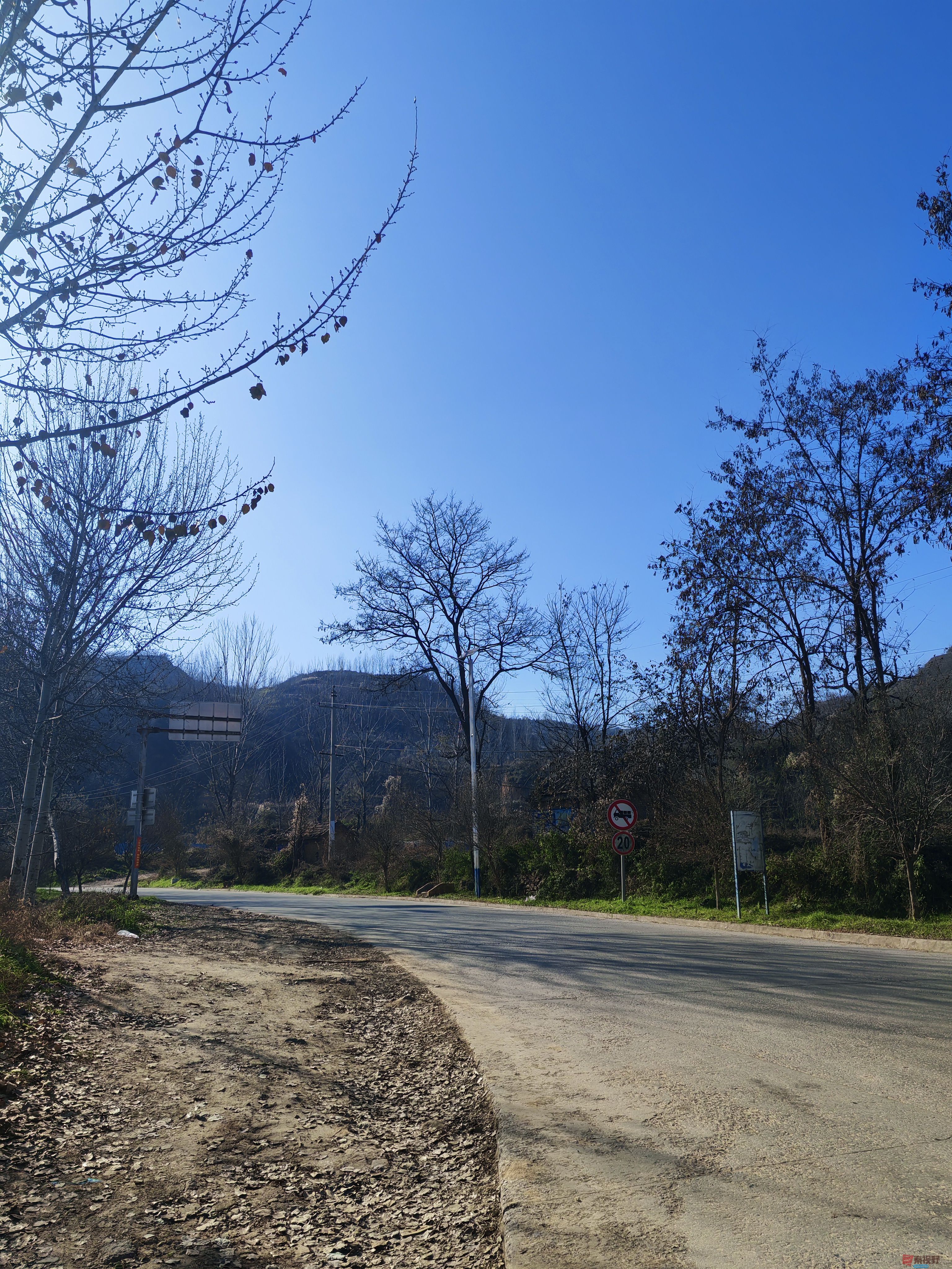 初冬时节的铜川王家河(1)【摄影周春辉】